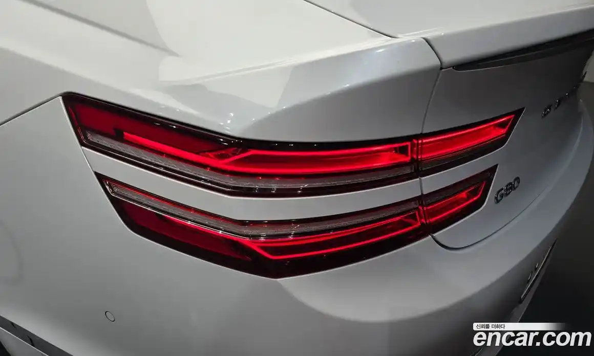 Genesis G80 2020 2.5 гидро в Москве № 1539128, фото 9