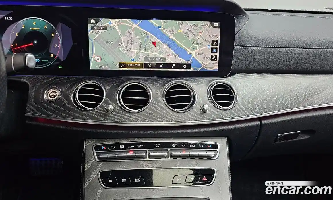 Mercedes-Benz E-Class 2021 2.0 гидро в Москве, фото 14