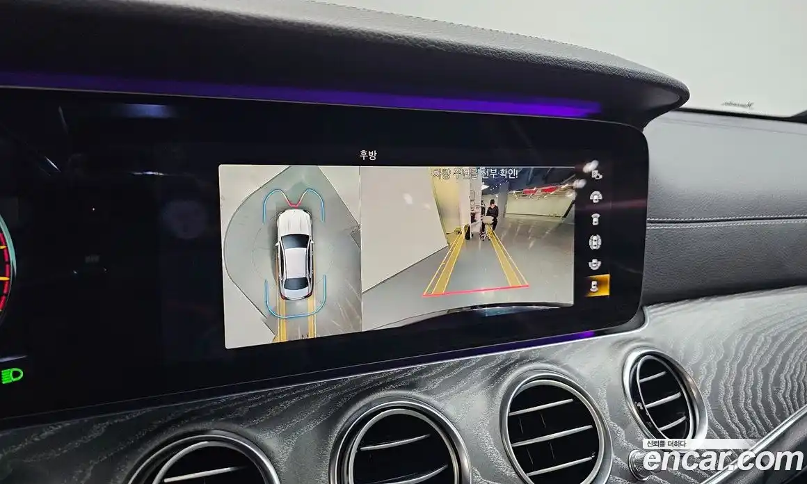Mercedes-Benz E-Class 2021 2.0 гидро в Москве, фото 15