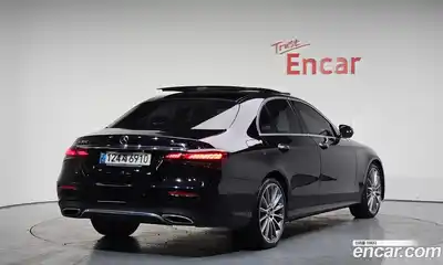 Mercedes-Benz E-Class 2021 2.0 гидро в Москве, миниатюра 2