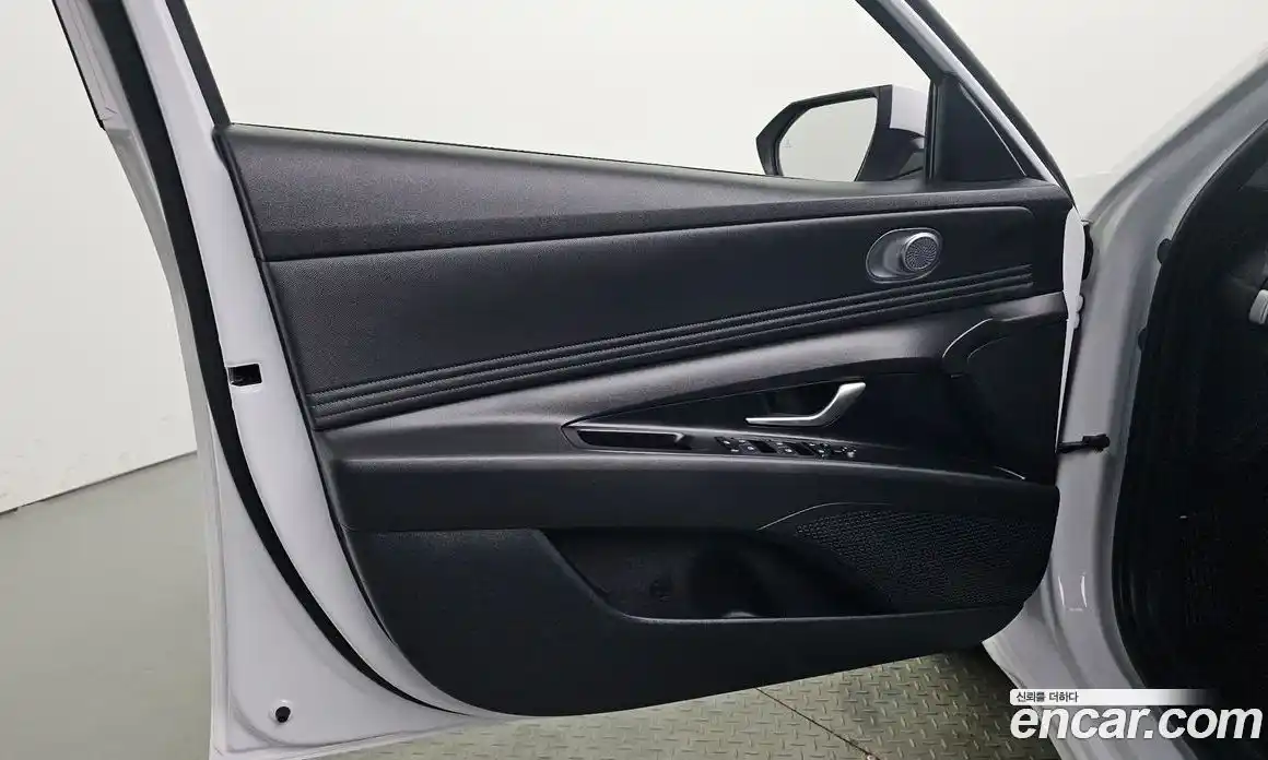 Hyundai Avante 2022 1.6 гидро в Москве № 1610097, фото 14