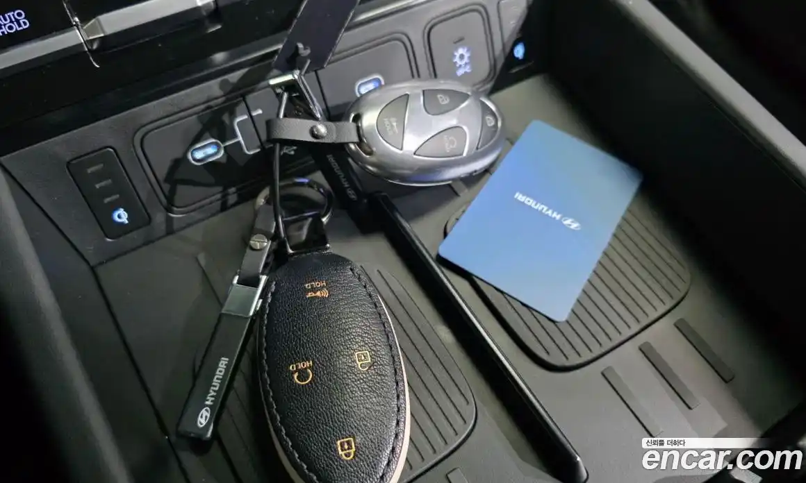 Hyundai Santa Fe 2023 2.5 гидро в Москве № 1610364, фото 34