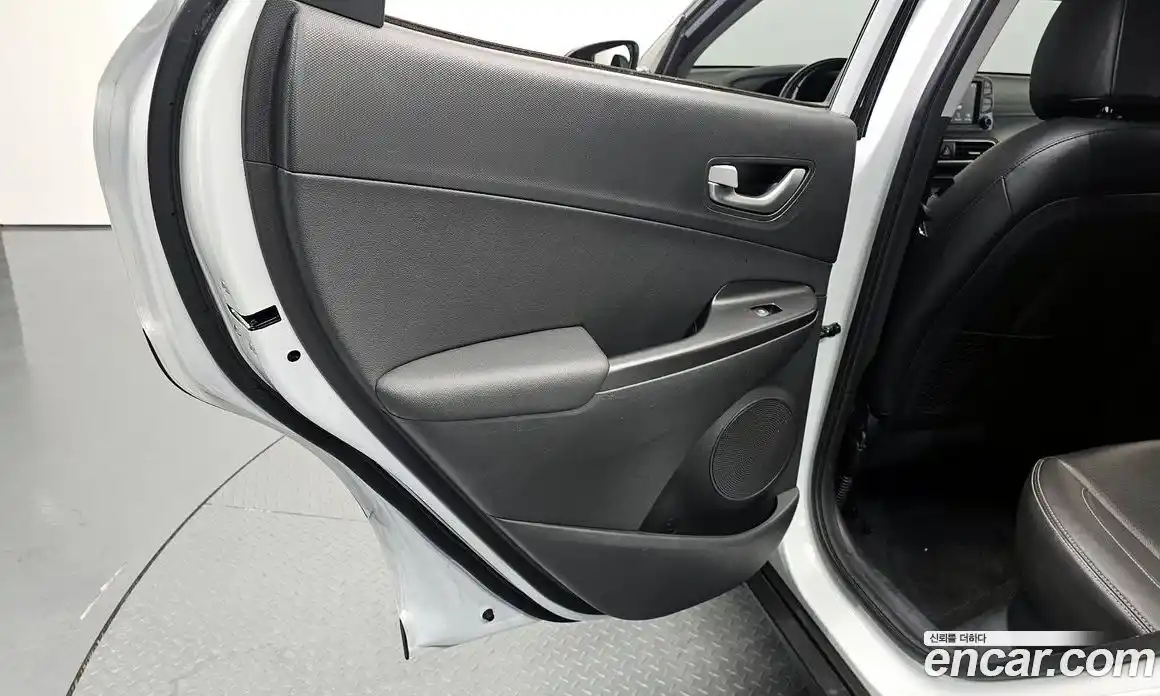 Hyundai Kona 2020 1.6 гидро в Москве № 1610658, фото 14