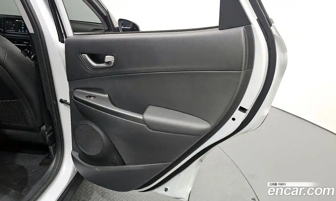Hyundai Kona 2020 1.6 гидро в Москве № 1610658, фото 30