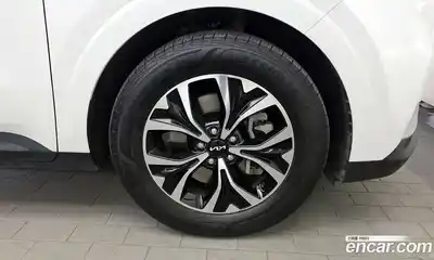 Kia Canival 2023 3.5 гидро в Москве № 1611336, миниатюра 7