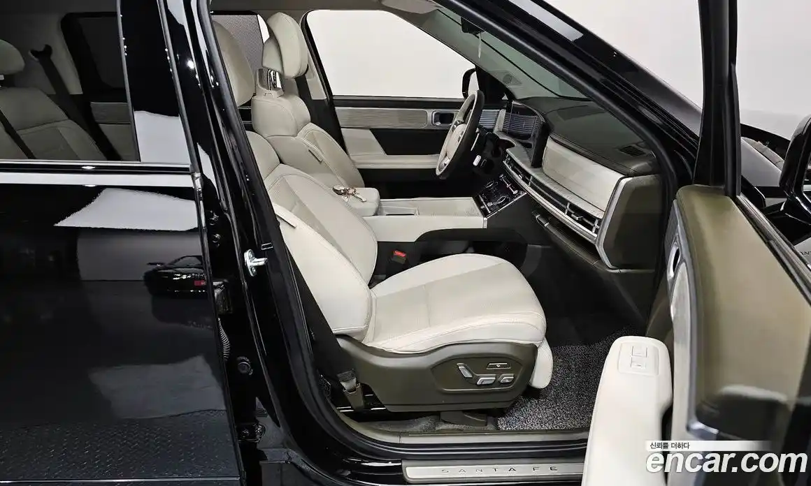 Hyundai Santa Fe 2024 2.5 гидро в Москве № 1684165, фото 17