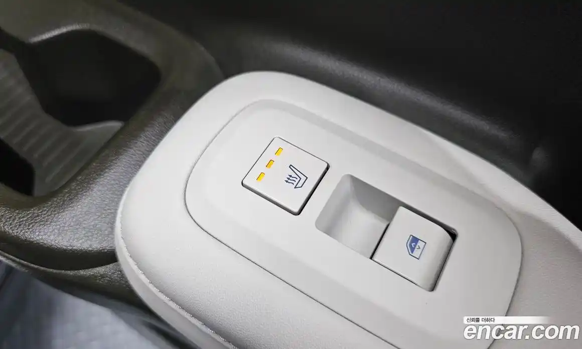 Hyundai Santa Fe 2024 2.5 гидро в Москве № 1684165, фото 24