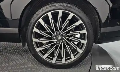 Hyundai Santa Fe 2024 2.5 гидро в Москве № 1684165, миниатюра 7