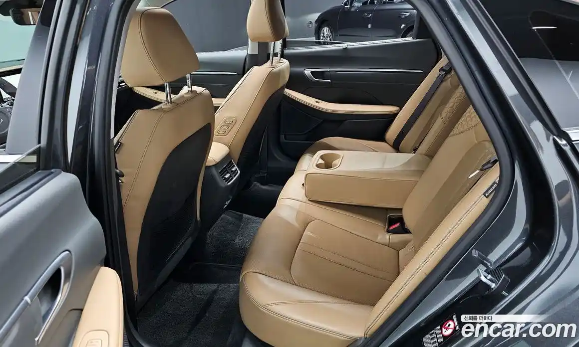Hyundai Sonata 2019 2.0 гидро в Москве № 1684331, фото 16