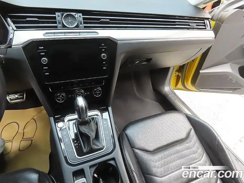Volkswagen Arteon 2018 2.0 гидро в Москве № 169232, фото 9