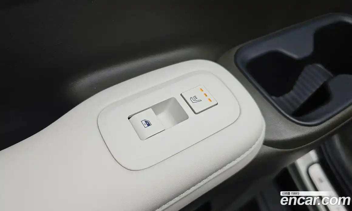 Hyundai Santa Fe 2024 1.6 гидро в Москве № 1757555, фото 25