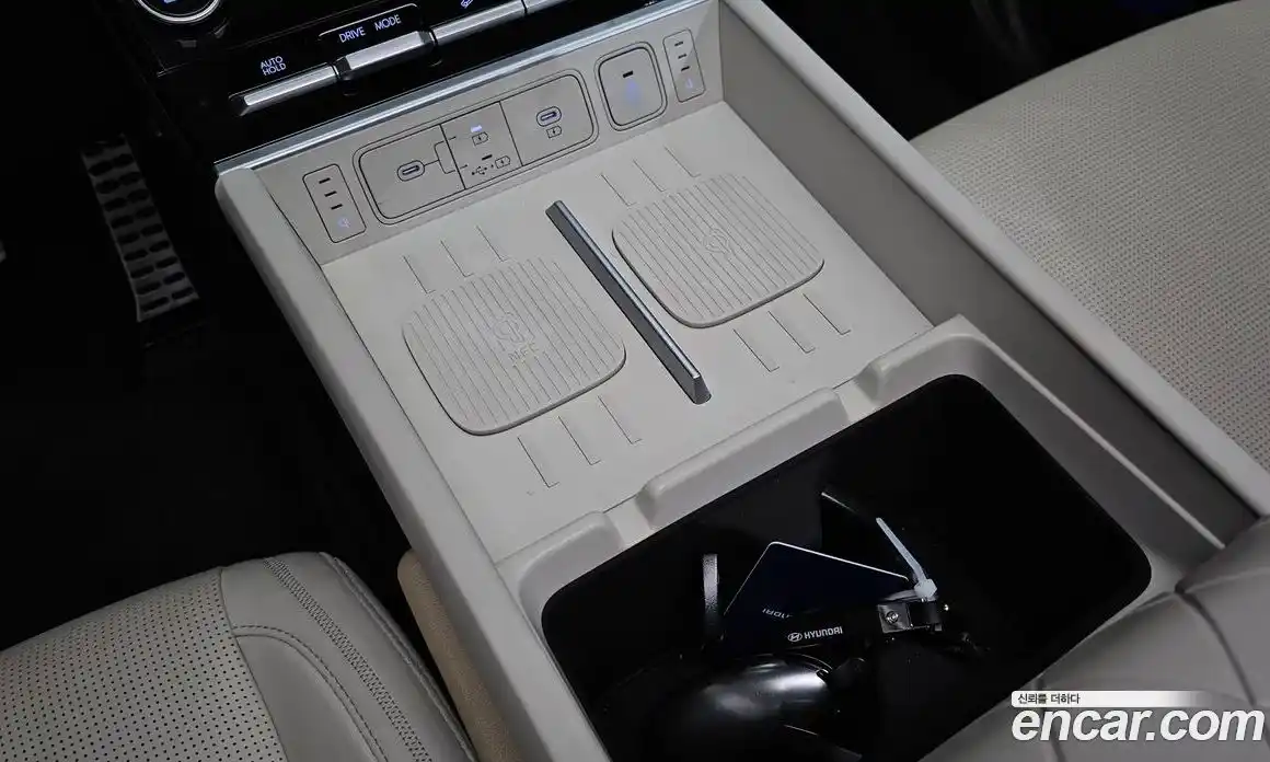 Hyundai Santa Fe 2024 1.6 гидро в Москве № 1757555, фото 32