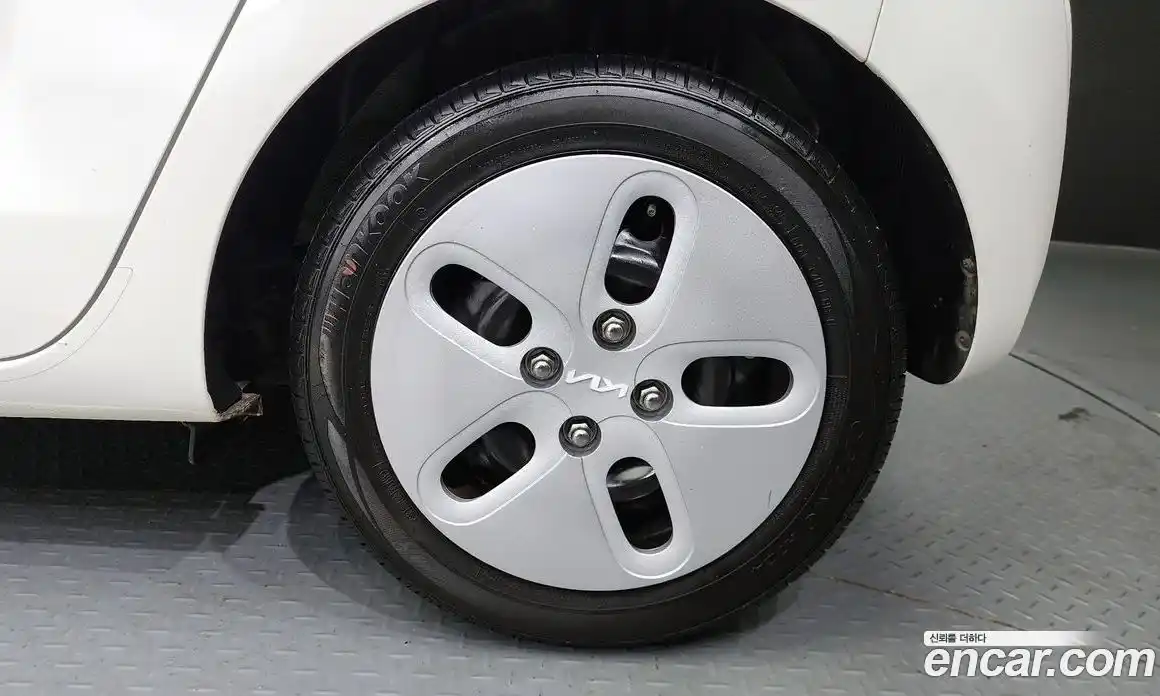 Kia Ray 2022 1.0 гидро в Москве № 1758245, фото 7