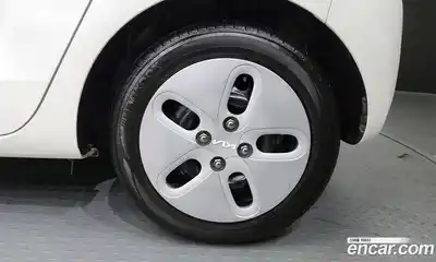 Kia Ray 2022 1.0 гидро в Москве № 1758245, миниатюра 7
