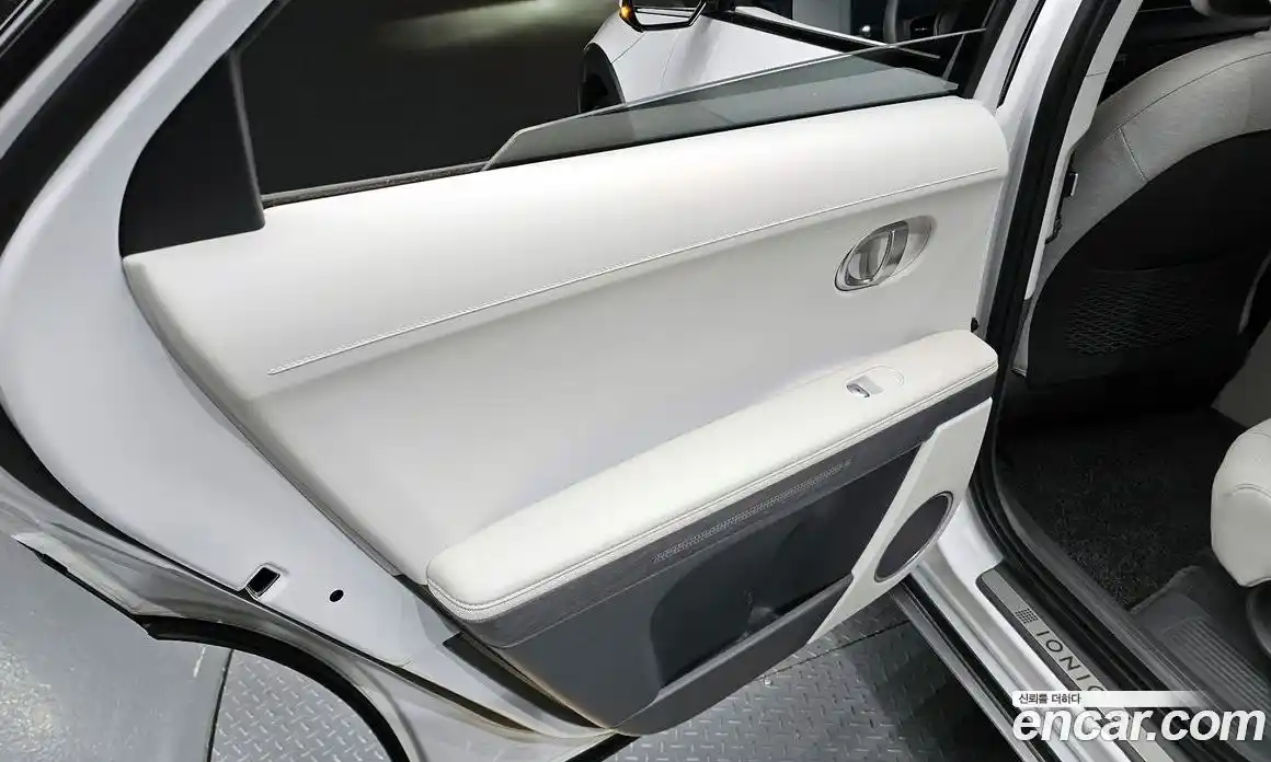 Hyundai Ioniq 5 2024 0.1 гидро в Москве № 1830451, фото 15