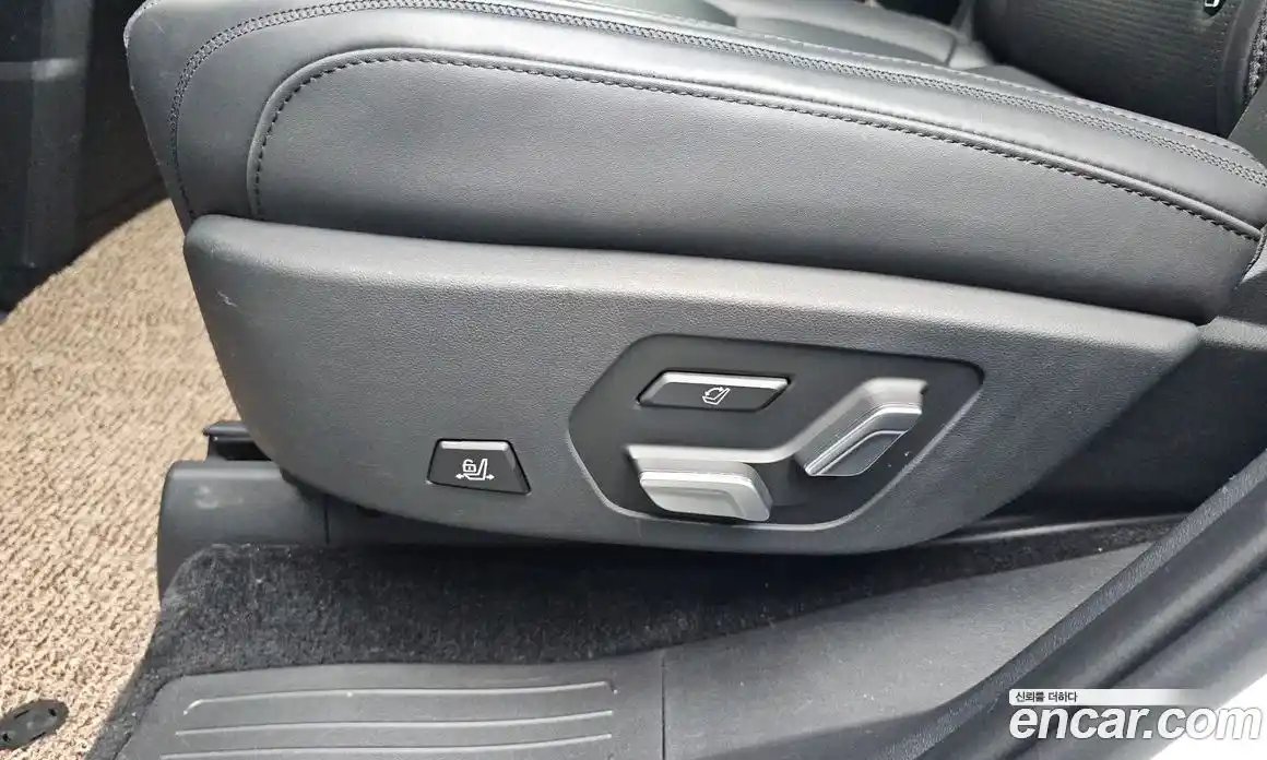 Hyundai Santa Fe 2023 1.6 гидро в Москве № 1830761, фото 32