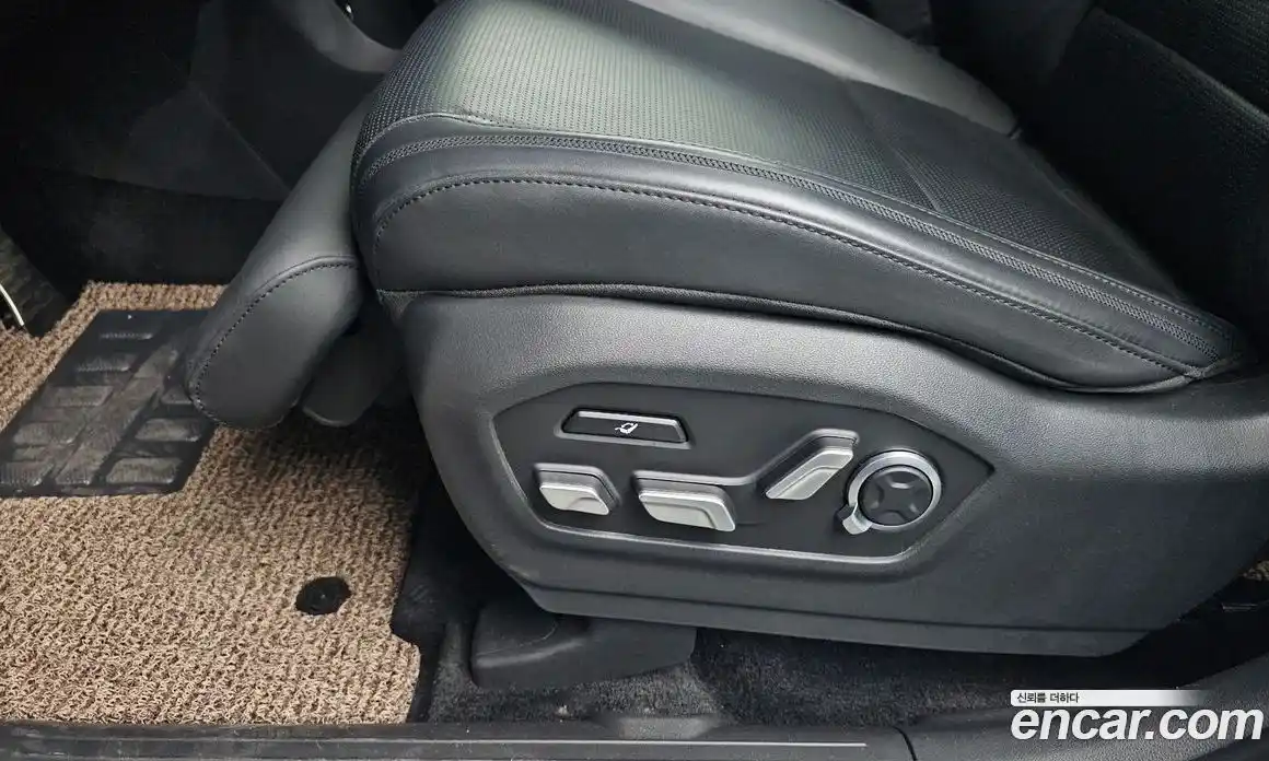 Hyundai Santa Fe 2023 1.6 гидро в Москве № 1830761, фото 34