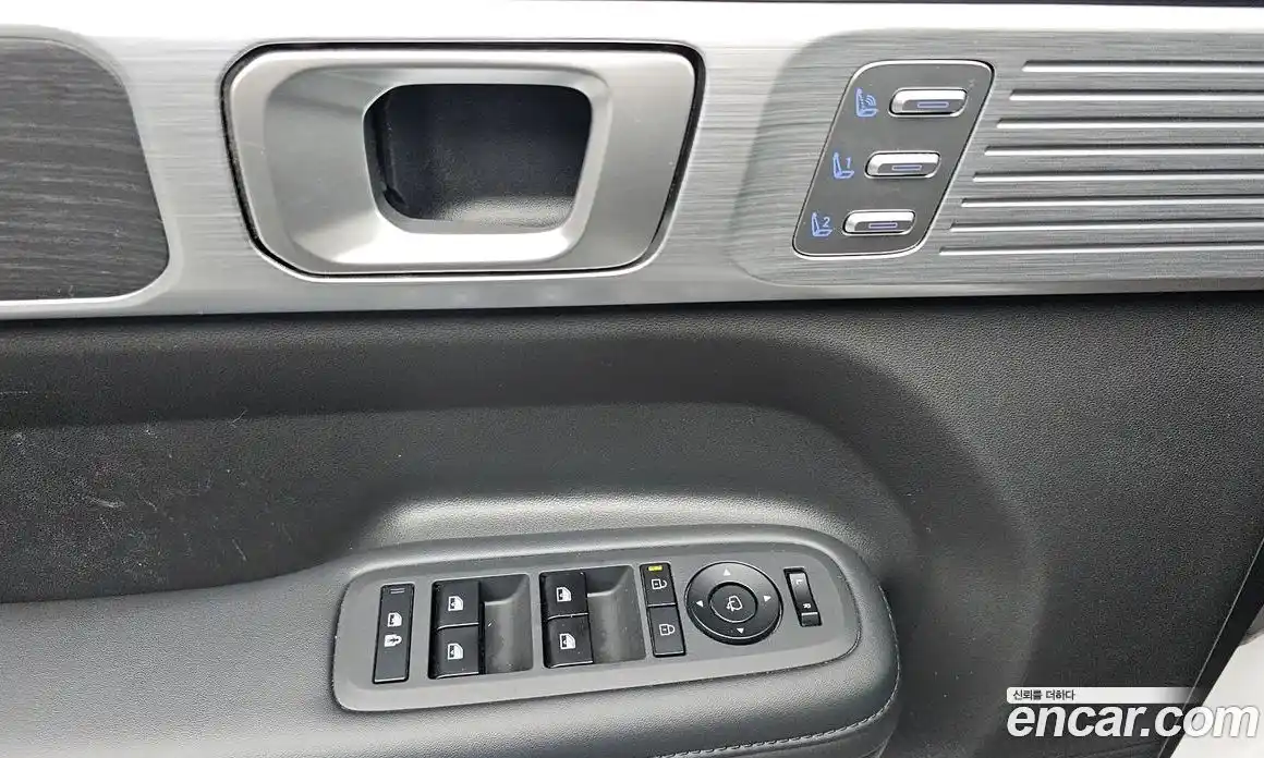 Hyundai Santa Fe 2023 1.6 гидро в Москве № 1830761, фото 37