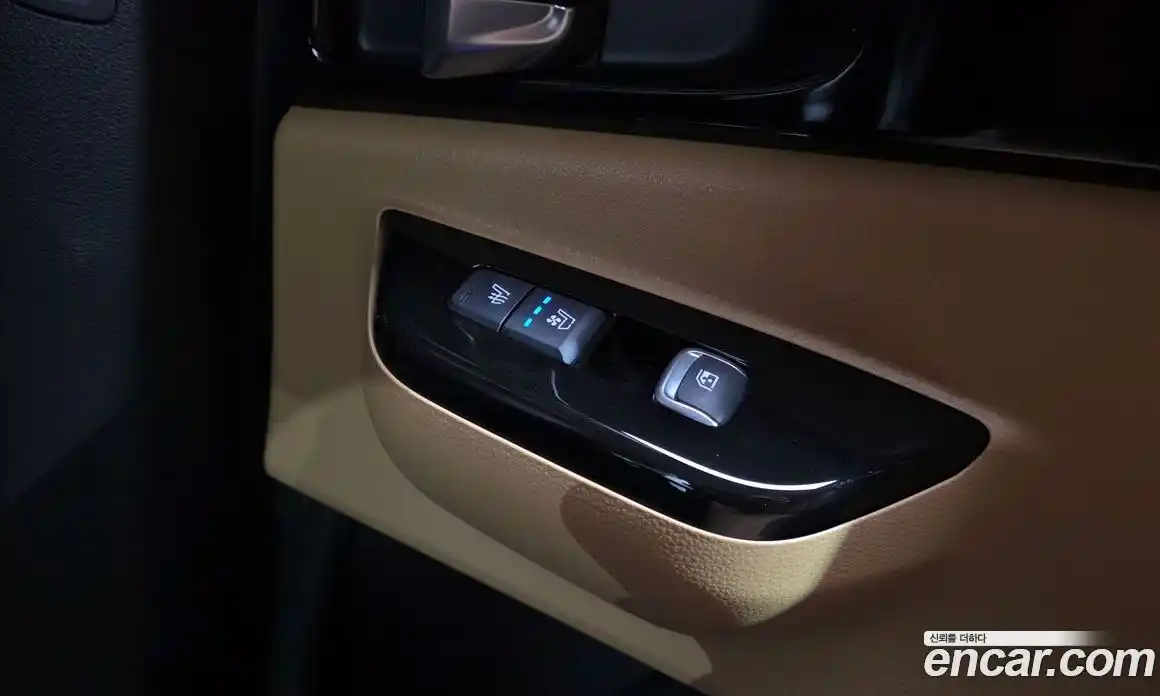 Kia Canival 2022 3.5 гидро в Москве № 1831345, фото 25