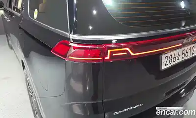 Kia Canival 2022 3.5 гидро в Москве № 1831345, миниатюра 9