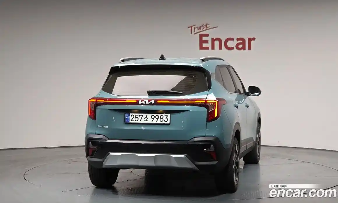 Kia Seltos 2025 1.6 гидро в Москве № 1831552, фото 3