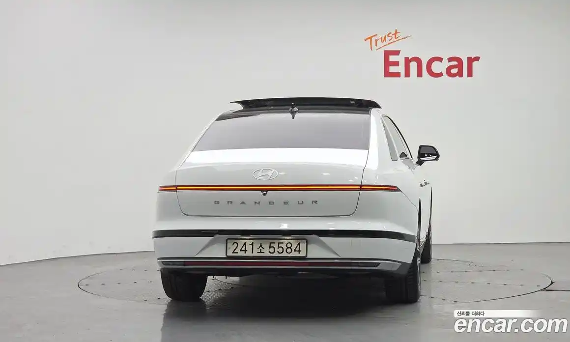 Hyundai Grandeur 2024 2.5 гидро в Москве № 1903427, фото 4