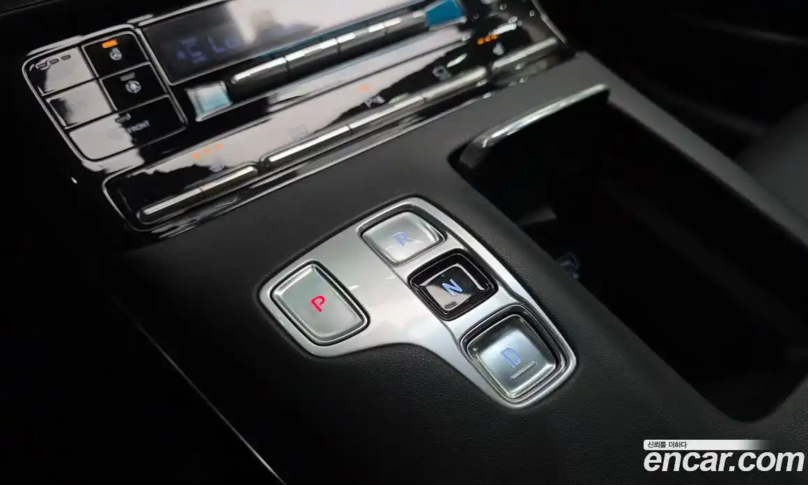 Hyundai Grandeur 2019 2.5 гидро в Москве № 1903503, фото 12