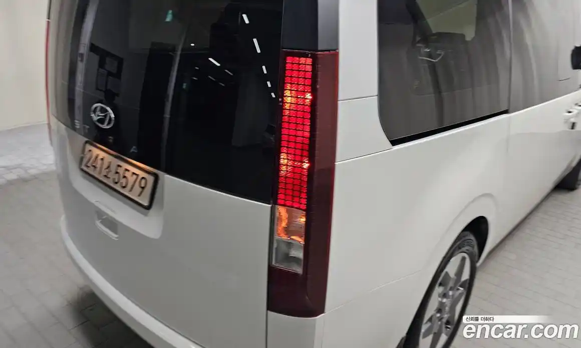 Hyundai Staria 2024 3.5 гидро в Москве № 1903679, фото 9
