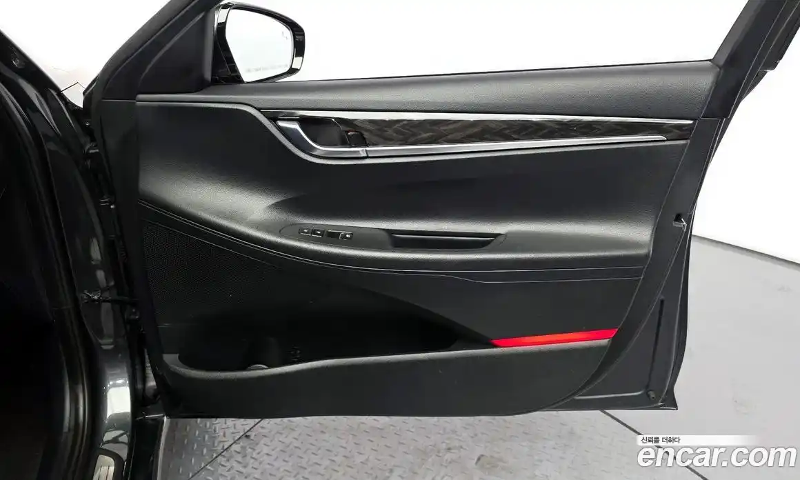 Hyundai Grandeur 2019 2.4 гидро в Москве № 1903939, фото 15
