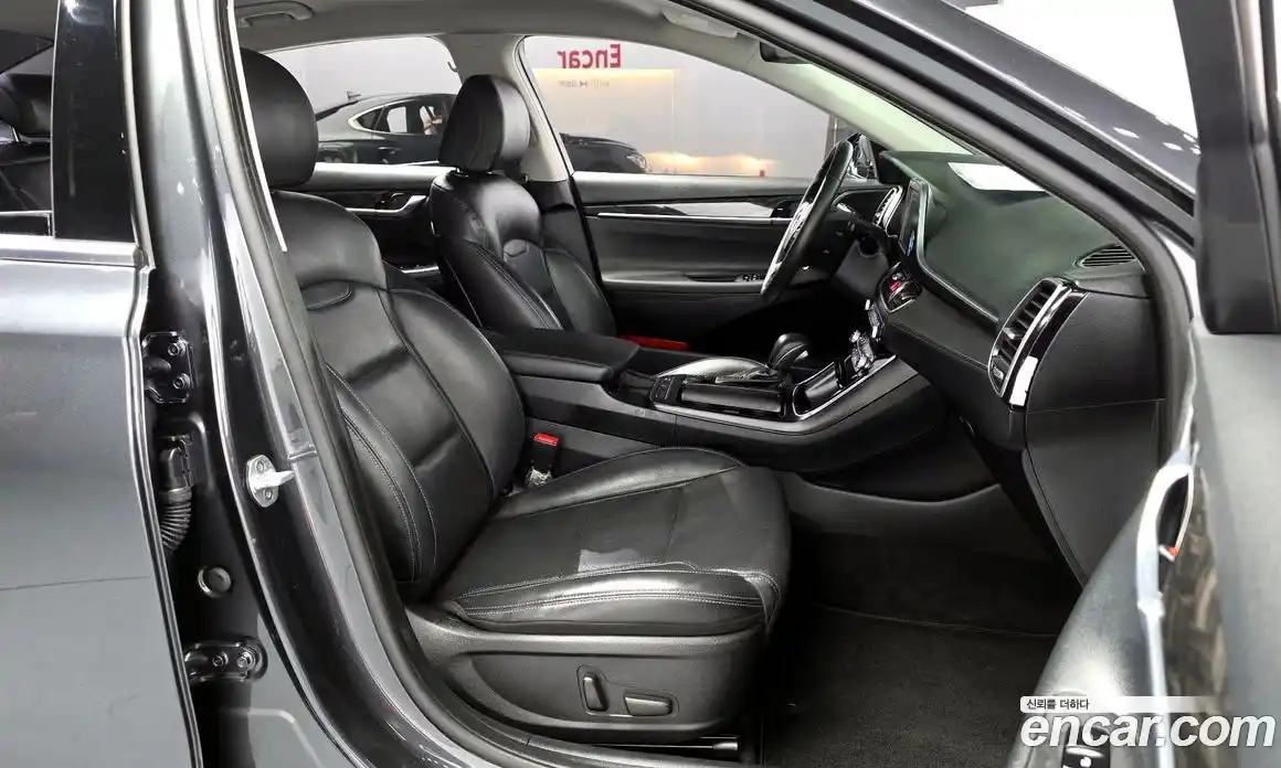 Hyundai Grandeur 2019 2.4 гидро в Москве № 1903939, фото 17