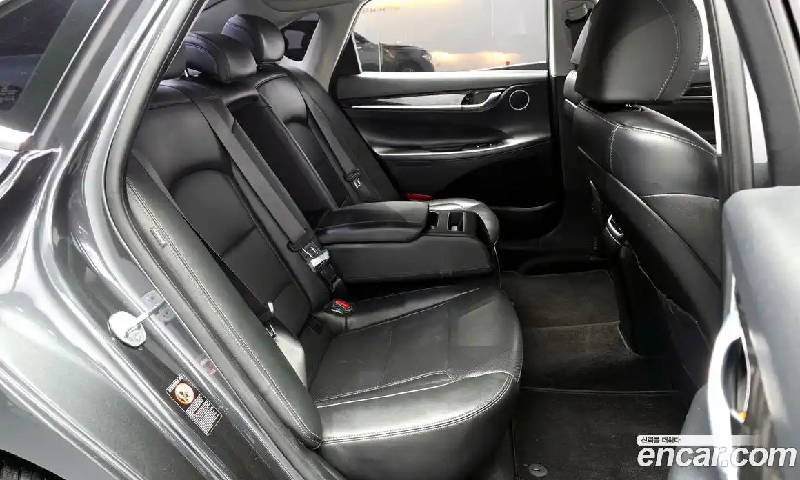 Hyundai Grandeur 2019 2.4 гидро в Москве № 1903939, фото 18