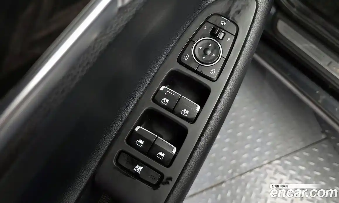 Hyundai Grandeur 2019 2.4 гидро в Москве № 1903939, фото 28