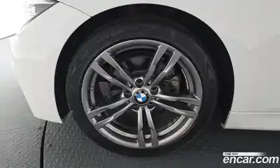 BMW 3-Series 2018 2.0 гидро в Москве № 1904212, миниатюра 4