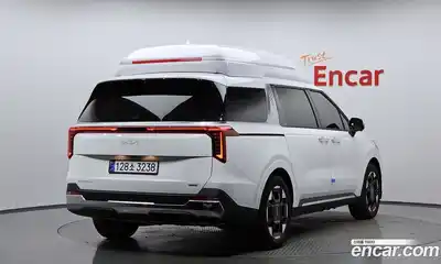Kia Canival, 2025