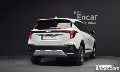 Kia Seltos 2025 1.6 гидро в Москве № 1904344, миниатюра 4