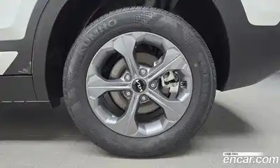 Kia Seltos 2025 1.6 гидро в Москве № 1904344, миниатюра 7