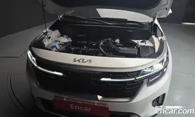 Kia Seltos 2024 1.6 гидро в Москве № 1904899, миниатюра 6