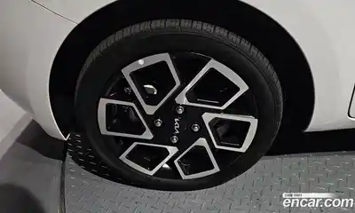 Kia Ray 2024 1.0 гидро в Москве № 1905033, миниатюра 5