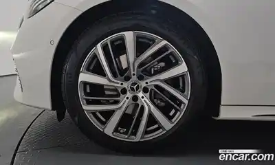 Mercedes-Benz E-Class 2024 2.0 гидро в Москве № 1906009, миниатюра 4