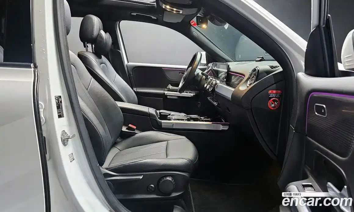 Mercedes-Benz GLB-Class 2022 1.9 гидро в Москве № 1907024, фото 16
