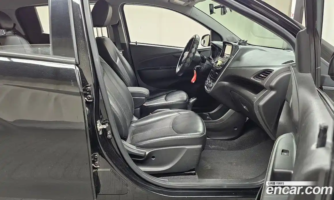 Chevrolet Spark 2017 1.0 гидро в Москве, фото 11