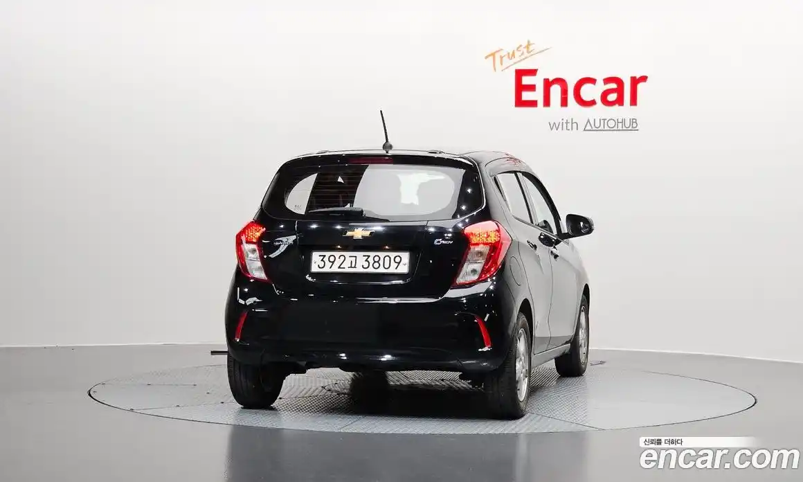 Chevrolet Spark 2017 1.0 гидро в Москве, фото 4