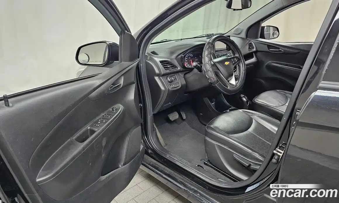 Chevrolet Spark 2017 1.0 гидро в Москве, фото 10