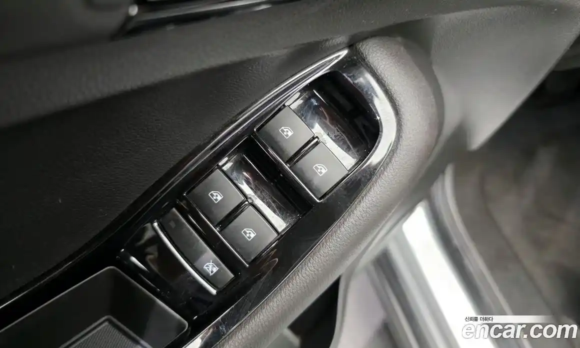 Chevrolet Orlando 2013 2.0 гидро в Москве № 1907255, фото 19
