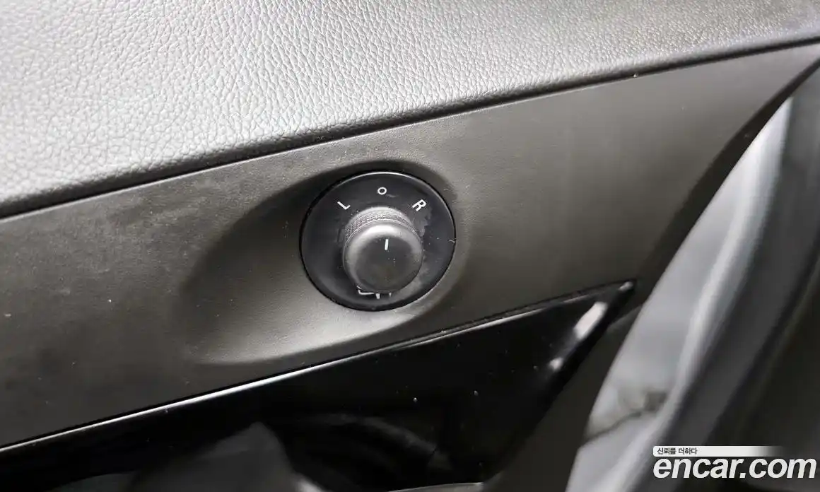 Chevrolet Orlando 2013 2.0 гидро в Москве № 1907255, фото 20