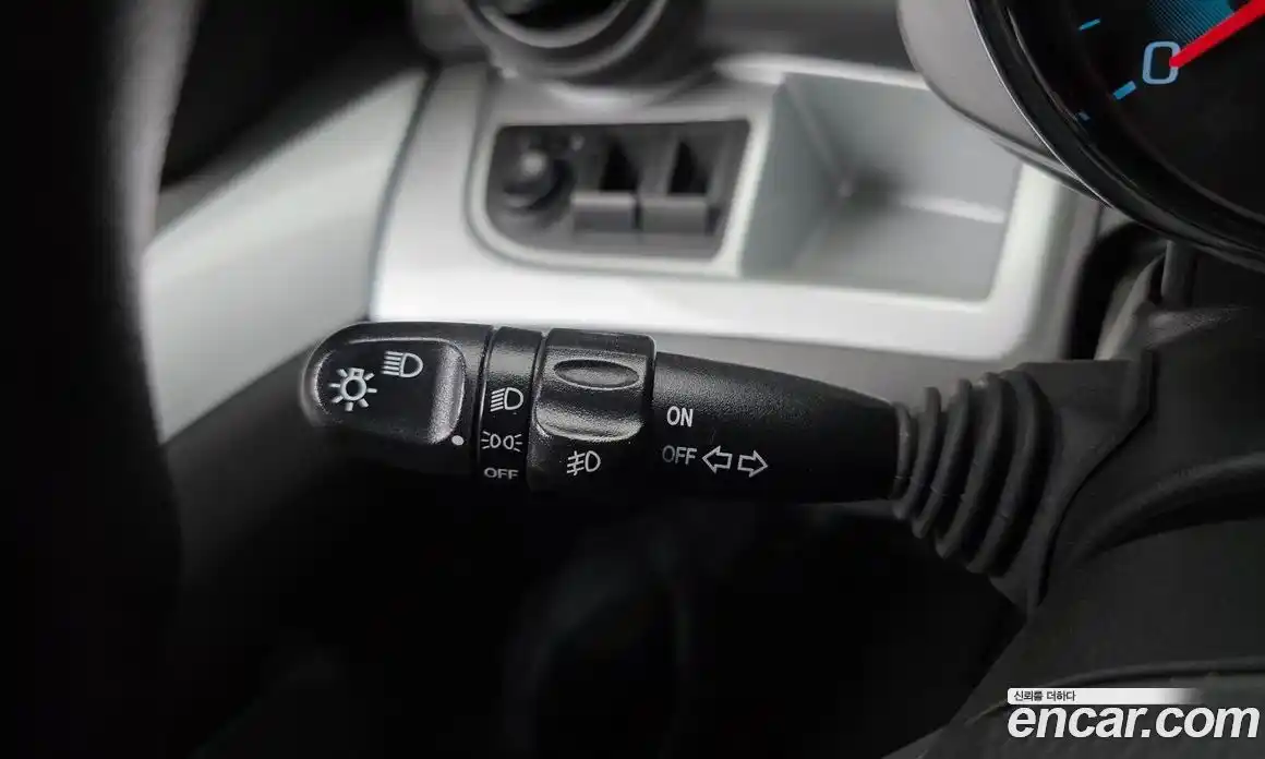 Chevrolet Spark 2015 1.0 механика в Москве № 1907281, фото 15