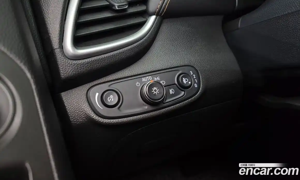 Chevrolet Trax 2017 1.4 гидро в Москве № 1907583, фото 16