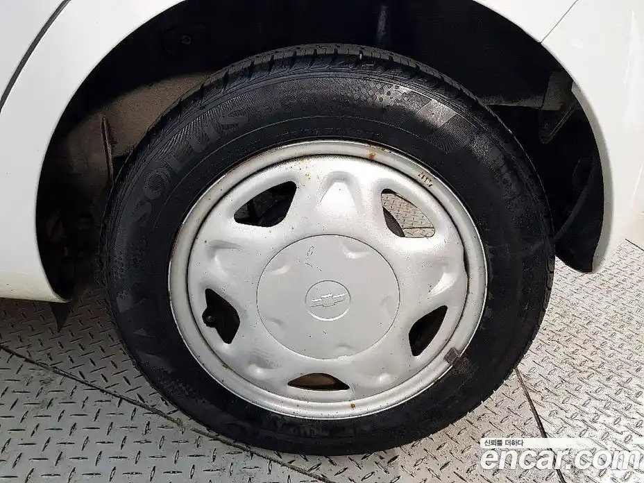 Chevrolet Spark 2011 1.0 гидро в Москве № 1907611, фото 20