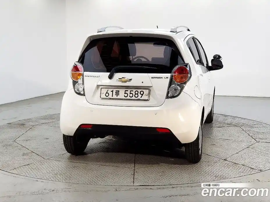 Chevrolet Spark 2011 1.0 гидро в Москве № 1907611, фото 3