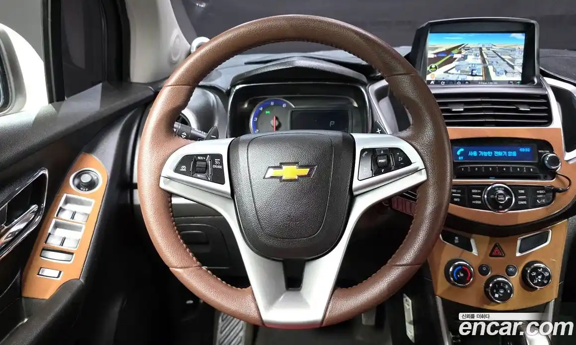 Chevrolet Trax 2015 1.6 гидро в Москве № 1908054, фото 13